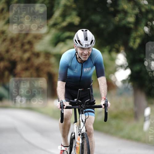 30.08.2026 - Elbe Triathlon Hamburg Michael Burmester http://msf.ph/oto/10066374 30.08.2026 09:09:43 Radfahren 264, 916 meine-sportfotos.de