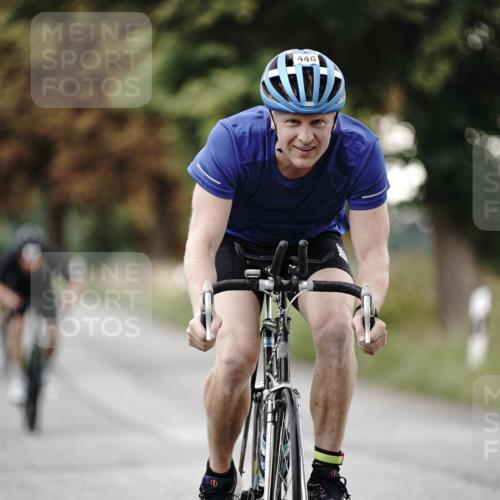 30.08.2026 - Elbe Triathlon Hamburg Michael Burmester http://msf.ph/oto/10066409 30.08.2026 09:10:07 Radfahren 182, 399, 446, 1895 meine-sportfotos.de