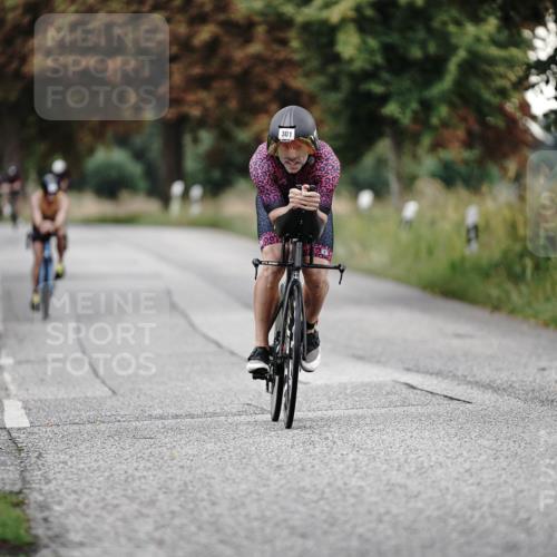 30.08.2026 - Elbe Triathlon Hamburg Michael Burmester http://msf.ph/oto/10066445 30.08.2026 09:10:18 Radfahren 301, 313, 428 meine-sportfotos.de