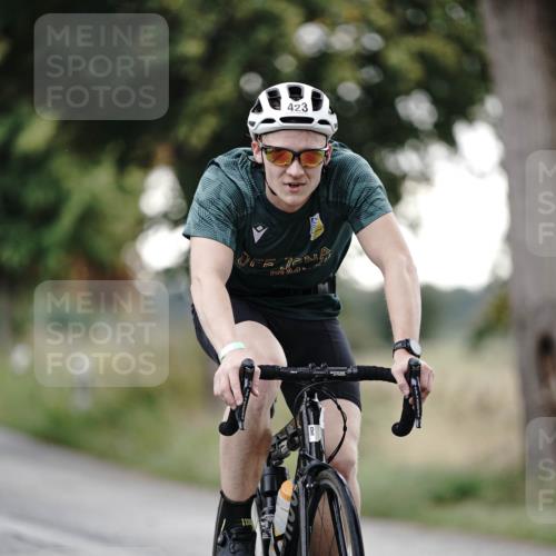 30.08.2026 - Elbe Triathlon Hamburg Michael Burmester http://msf.ph/oto/10066501 30.08.2026 09:10:42 Radfahren 258, 262, 423 meine-sportfotos.de