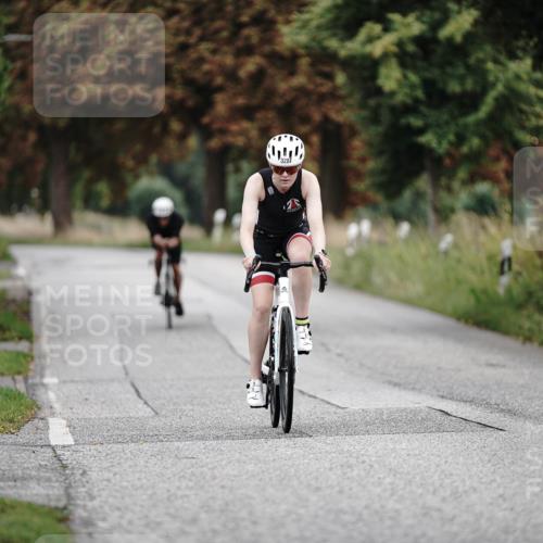 30.08.2026 - Elbe Triathlon Hamburg Michael Burmester http://msf.ph/oto/10066626 30.08.2026 09:11:37 Radfahren 270, 328 meine-sportfotos.de