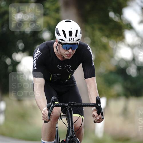 30.08.2026 - Elbe Triathlon Hamburg Michael Burmester http://msf.ph/oto/10066687 30.08.2026 09:12:09 Radfahren 181, 223, 295 meine-sportfotos.de