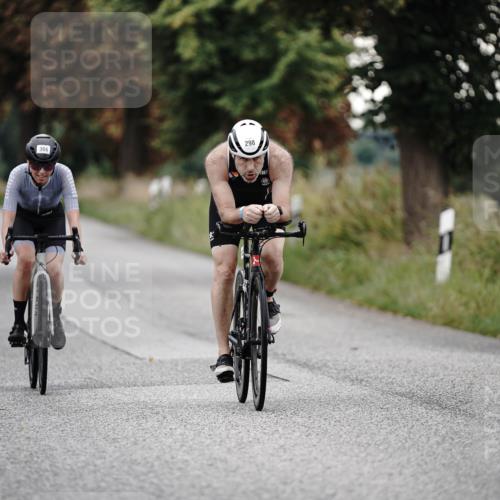 30.08.2026 - Elbe Triathlon Hamburg Michael Burmester http://msf.ph/oto/10066860 30.08.2026 09:12:56 Radfahren 298, 335, 366 meine-sportfotos.de