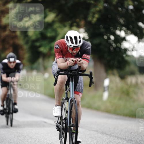 30.08.2026 - Elbe Triathlon Hamburg Michael Burmester http://msf.ph/oto/10066893 30.08.2026 09:13:05 Radfahren 251, 275, 335, 459, 512, 613 meine-sportfotos.de