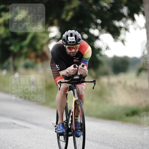 30.08.2026 - Elbe Triathlon Hamburg Michael Burmester http://msf.ph/oto/10066983 30.08.2026 09:13:26 Radfahren 238, 245, 248, 318, 346 meine-sportfotos.de