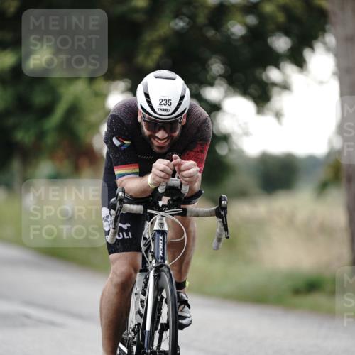 30.08.2026 - Elbe Triathlon Hamburg Michael Burmester http://msf.ph/oto/10067160 30.08.2026 09:14:43 Radfahren 235, 414, 438, 534 meine-sportfotos.de