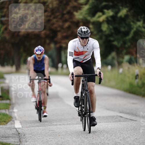 30.08.2026 - Elbe Triathlon Hamburg Michael Burmester http://msf.ph/oto/10067192 30.08.2026 09:14:52 Radfahren 186, 211, 260, 274, 425, 438, 493, 532 meine-sportfotos.de