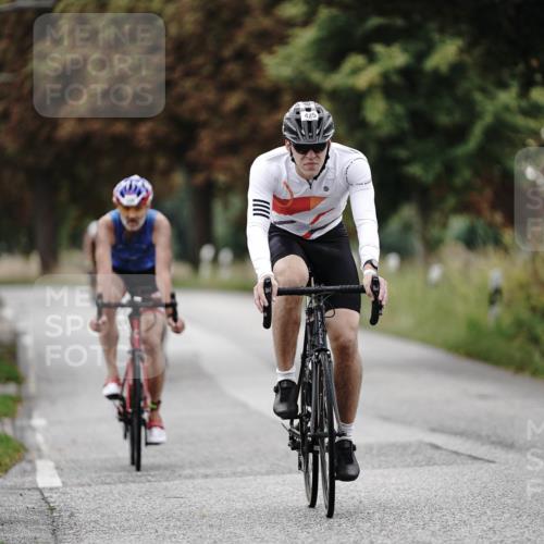 30.08.2026 - Elbe Triathlon Hamburg Michael Burmester http://msf.ph/oto/10067195 30.08.2026 09:14:52 Radfahren 186, 211, 260, 274, 425, 438, 493, 532 meine-sportfotos.de