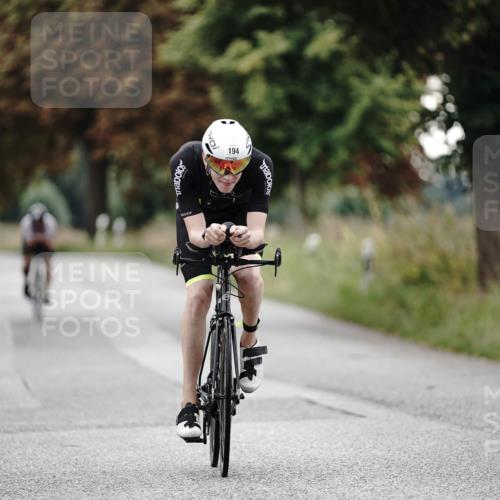 30.08.2026 - Elbe Triathlon Hamburg Michael Burmester http://msf.ph/oto/10067259 30.08.2026 09:15:06 Radfahren 180, 194, 273 meine-sportfotos.de