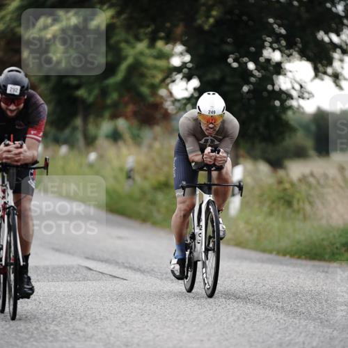 30.08.2026 - Elbe Triathlon Hamburg Michael Burmester http://msf.ph/oto/10067313 30.08.2026 09:15:26 Radfahren 212, 220, 249, 292, 317, 348, 360 meine-sportfotos.de