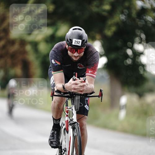 30.08.2026 - Elbe Triathlon Hamburg Michael Burmester http://msf.ph/oto/10067316 30.08.2026 09:15:27 Radfahren 212, 220, 249, 292, 317, 360 meine-sportfotos.de