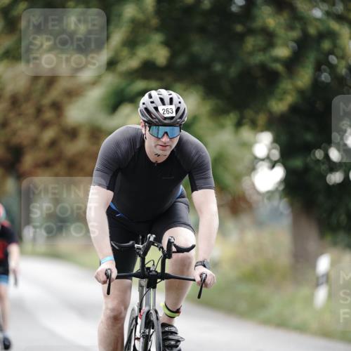 30.08.2026 - Elbe Triathlon Hamburg Michael Burmester http://msf.ph/oto/10067360 30.08.2026 09:15:43 Radfahren 263, 361, 375, 445, 501 meine-sportfotos.de