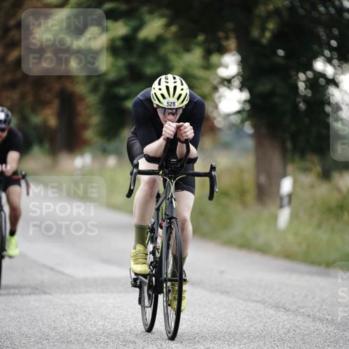 30.08.2026 - Elbe Triathlon Hamburg Michael Burmester http://msf.ph/oto/10067411 30.08.2026 09:16:16 Radfahren 190, 452, 528 meine-sportfotos.de