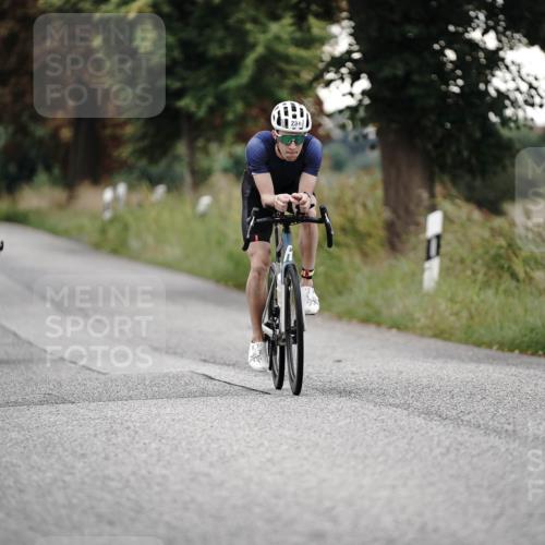 30.08.2026 - Elbe Triathlon Hamburg Michael Burmester http://msf.ph/oto/10067434 30.08.2026 09:16:40 Radfahren 217, 231, 247, 327, 384, 641 meine-sportfotos.de