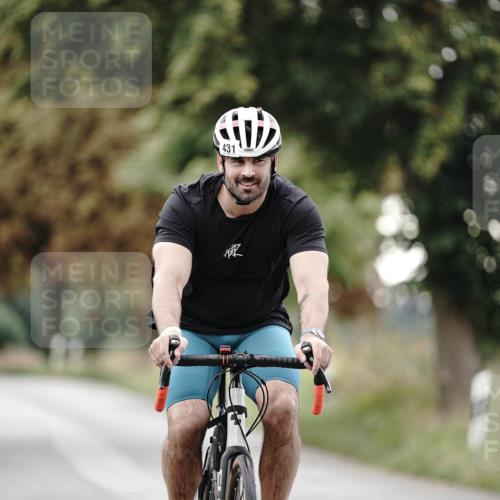 30.08.2026 - Elbe Triathlon Hamburg Michael Burmester http://msf.ph/oto/10067479 30.08.2026 09:16:52 Radfahren 305, 431 meine-sportfotos.de