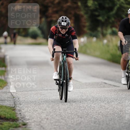 30.08.2026 - Elbe Triathlon Hamburg Michael Burmester http://msf.ph/oto/10067527 30.08.2026 09:17:08 Radfahren 358, 467 meine-sportfotos.de