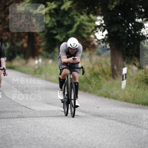 30.08.2026 - Elbe Triathlon Hamburg Michael Burmester http://msf.ph/oto/10067556 30.08.2026 09:17:23 Radfahren 189, 267, 276, 279 meine-sportfotos.de