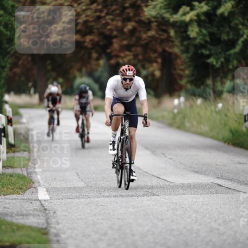 30.08.2026 - Elbe Triathlon Hamburg Michael Burmester http://msf.ph/oto/10067607 30.08.2026 09:18:01 Radfahren 236, 281, 308, 389, 841 meine-sportfotos.de