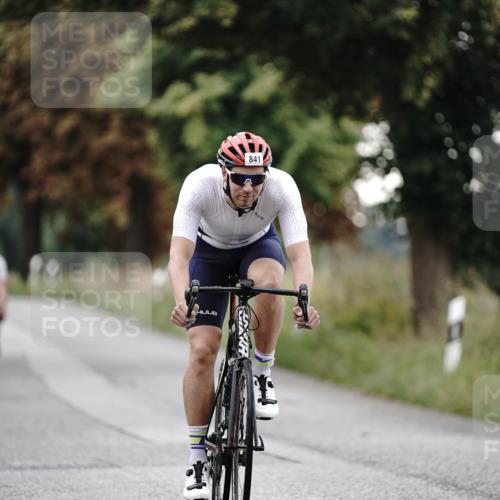 30.08.2026 - Elbe Triathlon Hamburg Michael Burmester http://msf.ph/oto/10067609 30.08.2026 09:18:02 Radfahren 236, 281, 841 meine-sportfotos.de