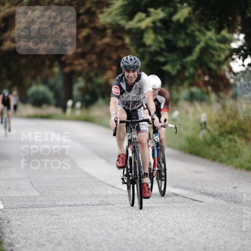30.08.2026 - Elbe Triathlon Hamburg Michael Burmester http://msf.ph/oto/10067612 30.08.2026 09:18:05 Radfahren 236, 281, 386, 841 meine-sportfotos.de