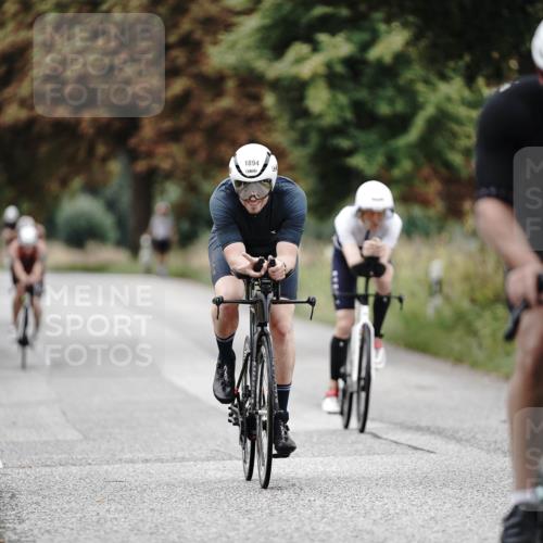 30.08.2026 - Elbe Triathlon Hamburg Michael Burmester http://msf.ph/oto/10067643 30.08.2026 09:18:25 Radfahren 197, 228, 639, 701, 1894 meine-sportfotos.de