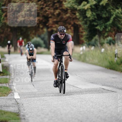 30.08.2026 - Elbe Triathlon Hamburg Michael Burmester http://msf.ph/oto/10067663 30.08.2026 09:18:42 Radfahren 207, 244, 293, 508 meine-sportfotos.de