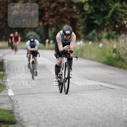 30.08.2026 - Elbe Triathlon Hamburg Michael Burmester http://msf.ph/oto/10067674 30.08.2026 09:18:44 Radfahren 207, 244, 293, 508 meine-sportfotos.de