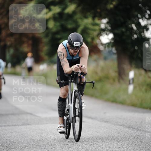 30.08.2026 - Elbe Triathlon Hamburg Michael Burmester http://msf.ph/oto/10067676 30.08.2026 09:18:44 Radfahren 207, 244, 293, 508 meine-sportfotos.de