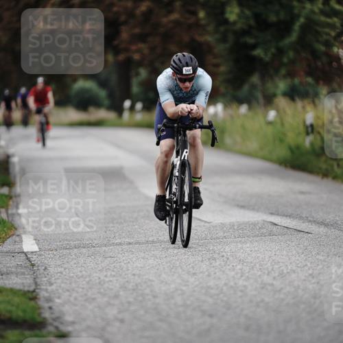 30.08.2026 - Elbe Triathlon Hamburg Michael Burmester http://msf.ph/oto/10067679 30.08.2026 09:18:45 Radfahren 207, 293, 508, 552, 575 meine-sportfotos.de