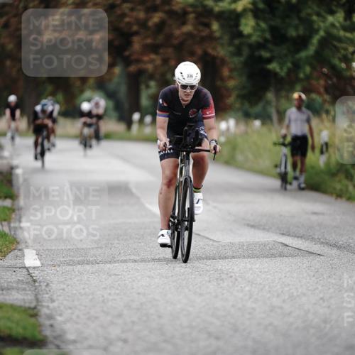 30.08.2026 - Elbe Triathlon Hamburg Michael Burmester http://msf.ph/oto/10067708 30.08.2026 09:19:02 Radfahren 208, 213, 272, 309, 336, 353, 412, 457 meine-sportfotos.de