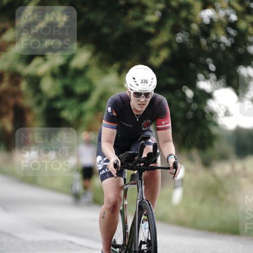 30.08.2026 - Elbe Triathlon Hamburg Michael Burmester http://msf.ph/oto/10067710 30.08.2026 09:19:03 Radfahren 208, 213, 272, 336, 353, 412, 536 meine-sportfotos.de