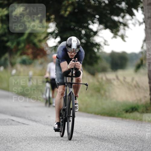 30.08.2026 - Elbe Triathlon Hamburg Michael Burmester http://msf.ph/oto/10067726 30.08.2026 09:19:11 Radfahren 208, 213, 412, 536, 623, 771 meine-sportfotos.de