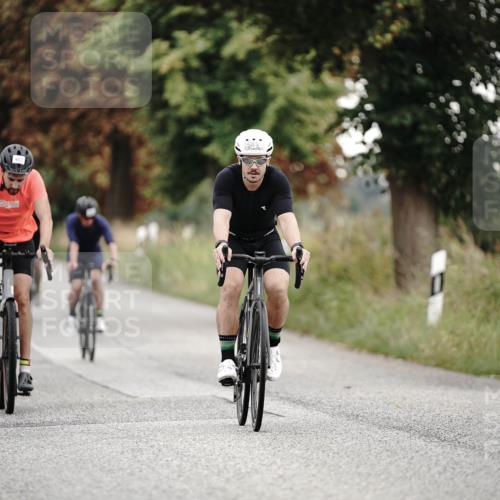 30.08.2026 - Elbe Triathlon Hamburg Michael Burmester http://msf.ph/oto/10067751 30.08.2026 09:19:35 Radfahren 183, 266, 312, 368, 434, 451, 502, 520, 567, 597 meine-sportfotos.de
