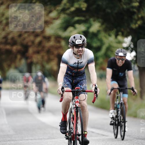 30.08.2026 - Elbe Triathlon Hamburg Michael Burmester http://msf.ph/oto/10067757 30.08.2026 09:19:38 Radfahren 183, 266, 312, 368, 434, 451, 502, 520, 567, 597 meine-sportfotos.de