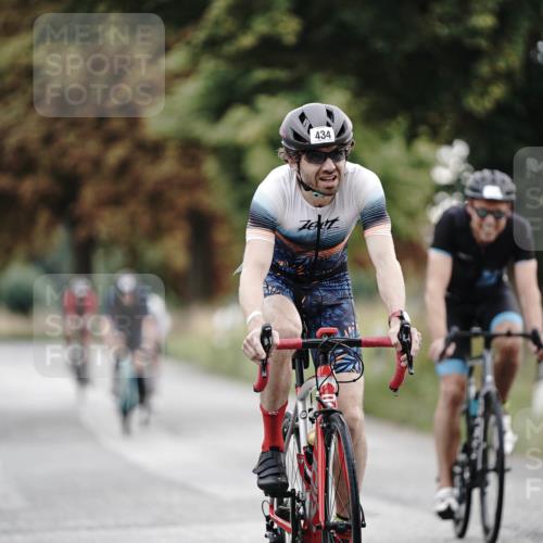 30.08.2026 - Elbe Triathlon Hamburg Michael Burmester http://msf.ph/oto/10067761 30.08.2026 09:19:39 Radfahren 183, 266, 312, 368, 434, 451, 502, 520, 567, 597 meine-sportfotos.de