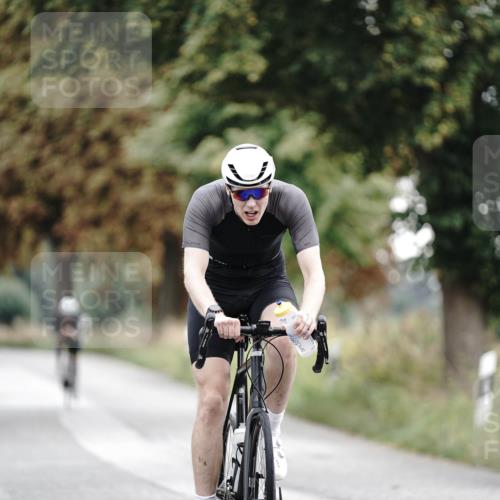 30.08.2026 - Elbe Triathlon Hamburg Michael Burmester http://msf.ph/oto/10067792 30.08.2026 09:20:07 Radfahren 185, 330, 588 meine-sportfotos.de