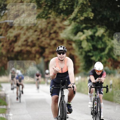 30.08.2026 - Elbe Triathlon Hamburg Michael Burmester http://msf.ph/oto/10067805 30.08.2026 09:25:36 Radfahren 192, 294, 338, 349, 446, 605 meine-sportfotos.de