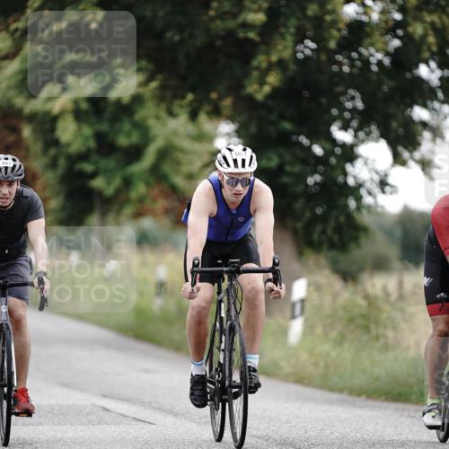 30.08.2026 - Elbe Triathlon Hamburg Michael Burmester http://msf.ph/oto/10067850 30.08.2026 09:25:59 Radfahren 255, 314, 409, 581, 607 meine-sportfotos.de