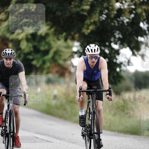 30.08.2026 - Elbe Triathlon Hamburg Michael Burmester http://msf.ph/oto/10067854 30.08.2026 09:25:59 Radfahren 255, 314, 409, 581, 607 meine-sportfotos.de