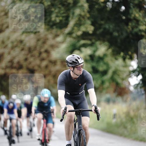 30.08.2026 - Elbe Triathlon Hamburg Michael Burmester http://msf.ph/oto/10067907 30.08.2026 09:26:26 Radfahren 201, 264, 347, 351, 382, 417, 423, 480, 506, 579, 611, 756 meine-sportfotos.de