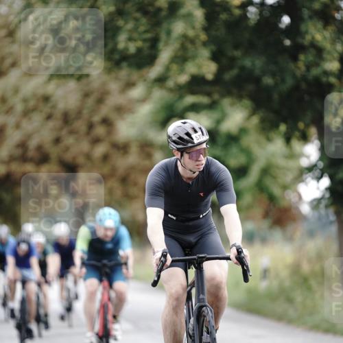 30.08.2026 - Elbe Triathlon Hamburg Michael Burmester http://msf.ph/oto/10067910 30.08.2026 09:26:26 Radfahren 201, 264, 347, 351, 382, 417, 423, 480, 506, 579, 611, 756 meine-sportfotos.de