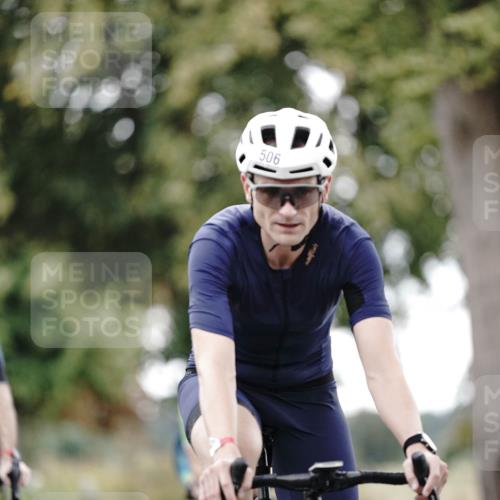 30.08.2026 - Elbe Triathlon Hamburg Michael Burmester http://msf.ph/oto/10067930 30.08.2026 09:26:31 Radfahren 201, 264, 347, 351, 423, 506, 611, 756 meine-sportfotos.de
