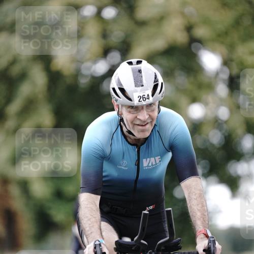 30.08.2026 - Elbe Triathlon Hamburg Michael Burmester http://msf.ph/oto/10067931 30.08.2026 09:26:31 Radfahren 201, 264, 347, 351, 423, 506, 611, 756 meine-sportfotos.de