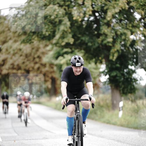 30.08.2026 - Elbe Triathlon Hamburg Michael Burmester http://msf.ph/oto/10068021 30.08.2026 09:27:27 Radfahren 324, 325, 464, 526, 556, 665 meine-sportfotos.de