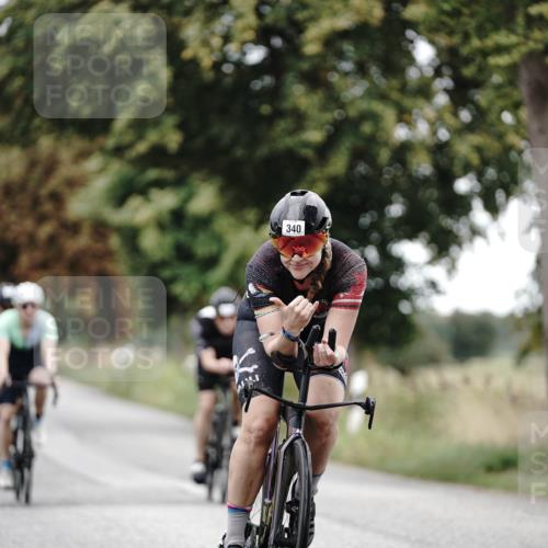 30.08.2026 - Elbe Triathlon Hamburg Michael Burmester http://msf.ph/oto/10068053 30.08.2026 09:27:57 Radfahren 211, 275, 290, 340, 475, 544, 618, 667, 689 meine-sportfotos.de