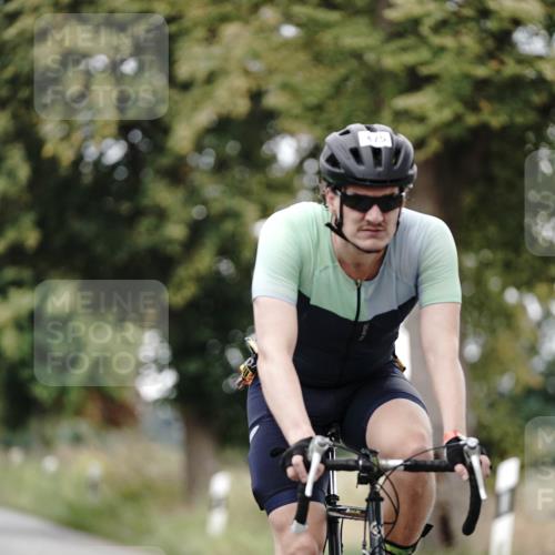 30.08.2026 - Elbe Triathlon Hamburg Michael Burmester http://msf.ph/oto/10068062 30.08.2026 09:27:59 Radfahren 211, 220, 275, 290, 340, 475, 481, 544, 618, 667, 689 meine-sportfotos.de