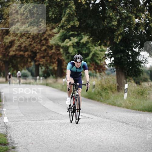 30.08.2026 - Elbe Triathlon Hamburg Michael Burmester http://msf.ph/oto/10068127 30.08.2026 09:28:26 Radfahren 563, 638 meine-sportfotos.de