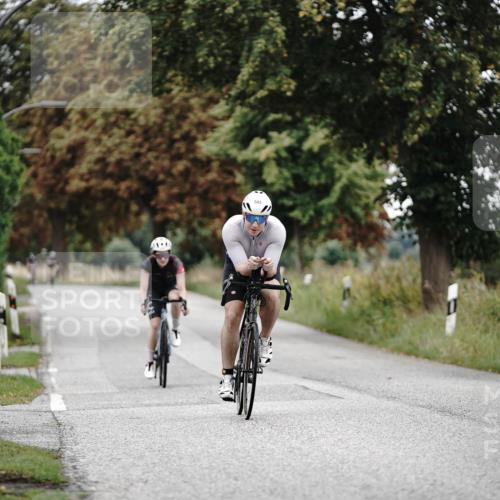 30.08.2026 - Elbe Triathlon Hamburg Michael Burmester http://msf.ph/oto/10068132 30.08.2026 09:28:34 Radfahren 335, 543 meine-sportfotos.de
