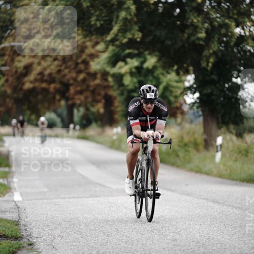 30.08.2026 - Elbe Triathlon Hamburg Michael Burmester http://msf.ph/oto/10068144 30.08.2026 09:28:46 Radfahren 248, 383, 746 meine-sportfotos.de