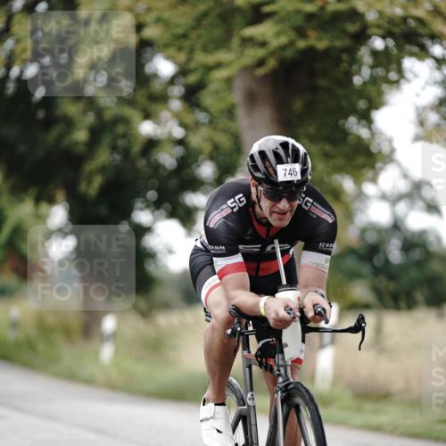 30.08.2026 - Elbe Triathlon Hamburg Michael Burmester http://msf.ph/oto/10068148 30.08.2026 09:28:46 Radfahren 248, 383, 746 meine-sportfotos.de